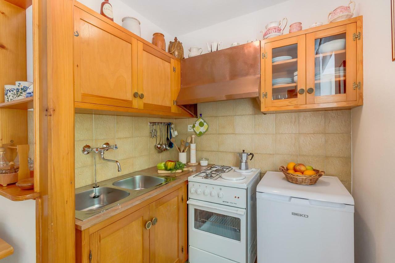 Apartman Pia Mali Lošinj Екстериор снимка