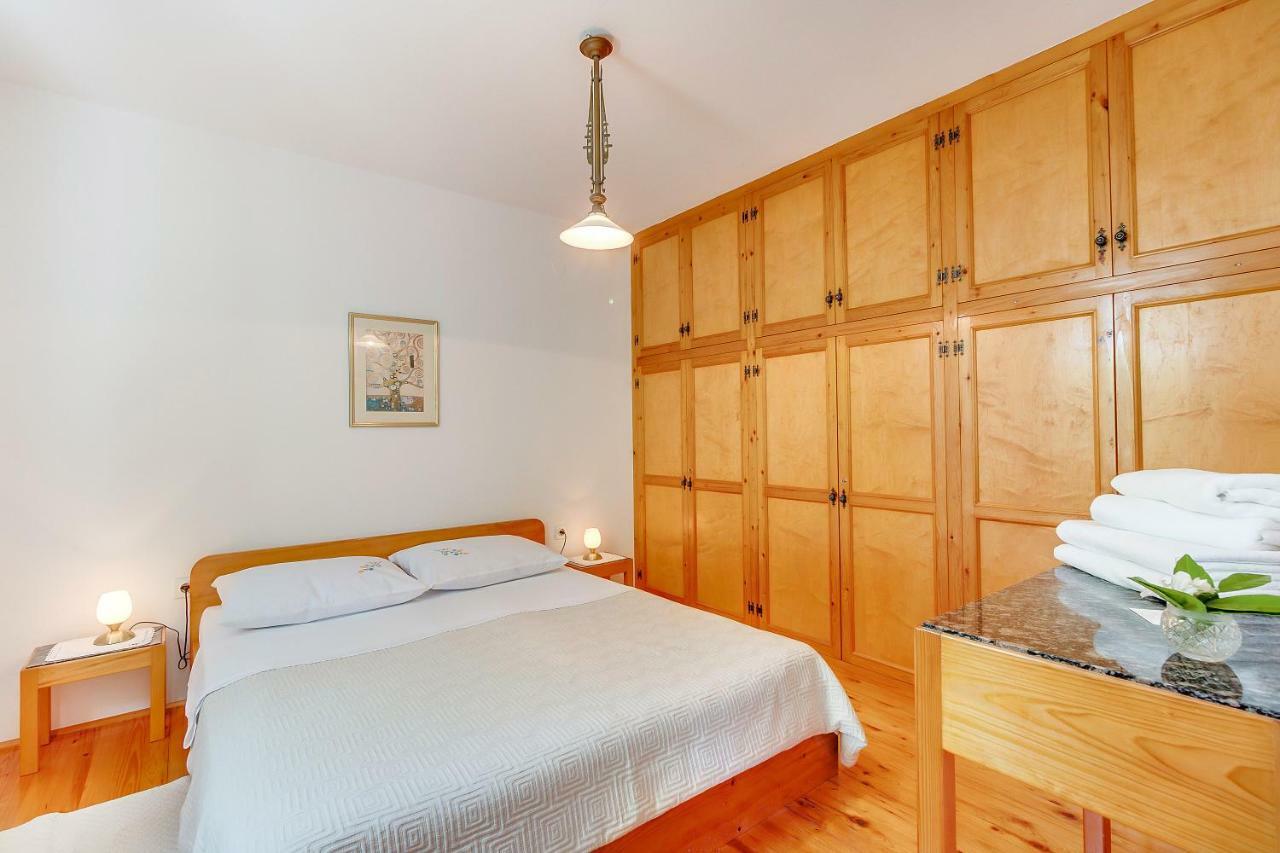 Apartman Pia Mali Lošinj Екстериор снимка