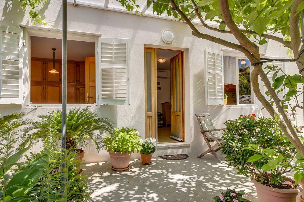 Apartman Pia Mali Lošinj Екстериор снимка