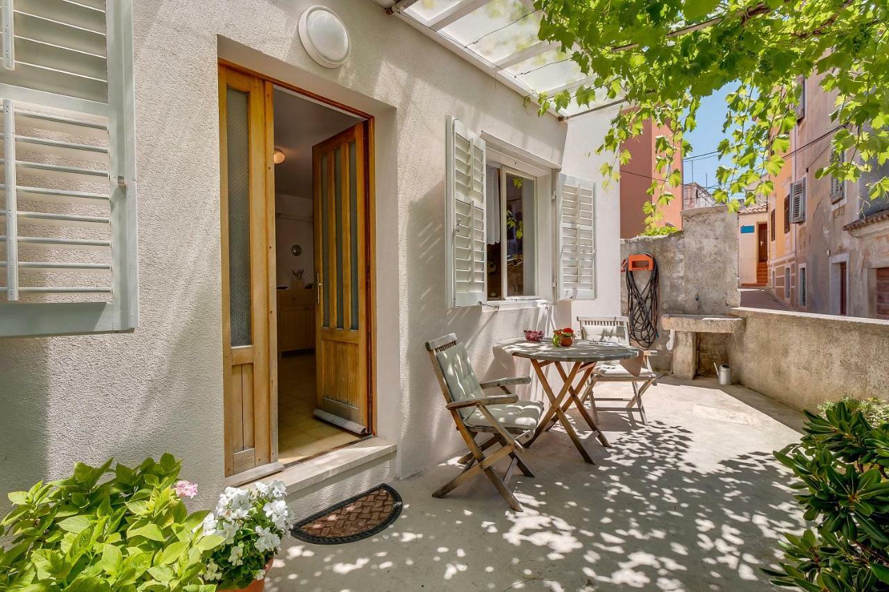 Apartman Pia Mali Lošinj Екстериор снимка