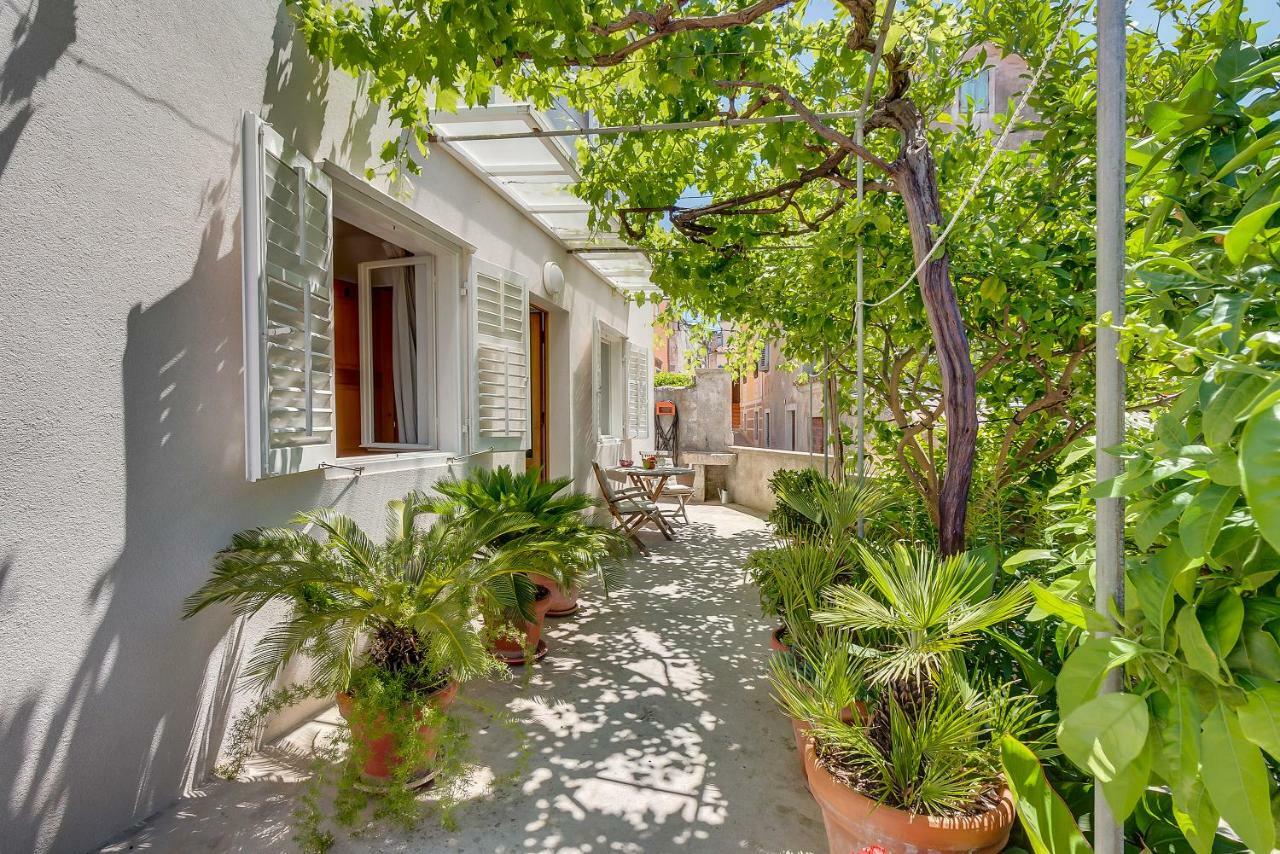 Apartman Pia Mali Lošinj Екстериор снимка