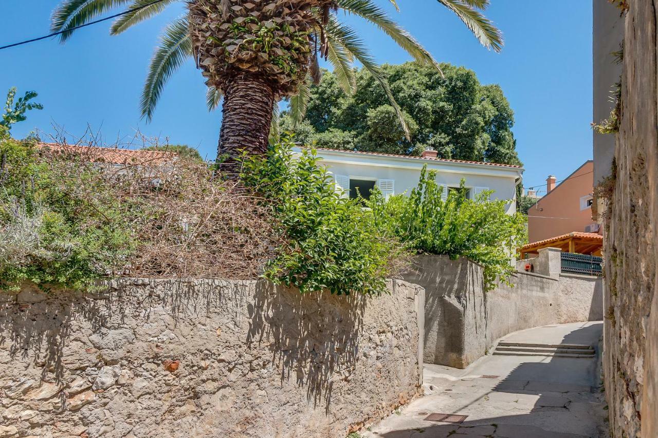 Apartman Pia Mali Lošinj Екстериор снимка